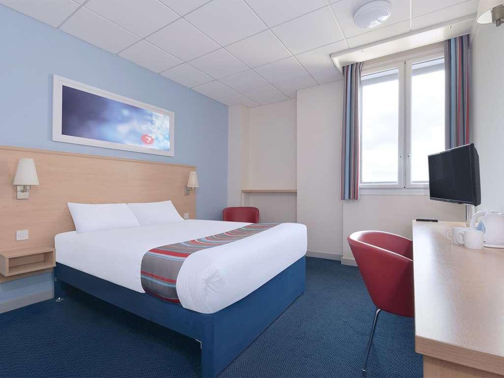 Travelodge バッキンガム 部屋 写真